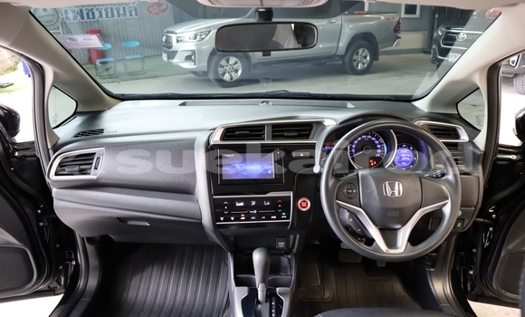 ซื้อ รถมือสอง Honda Jazz สีดำ รถยนต์ ใน %{เมือง} ใน กรุงเทพมหานคร ซื้อ รถมือสอง Honda Jazz สีดำ รถยนต์ ใน %{เมือง} ใน กรุงเทพมหานคร