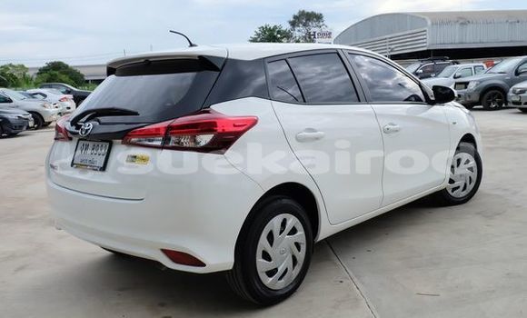 ซื้อ รถมือสอง Toyota Yaris ขาว รถยนต์ ใน %{เมือง} ใน กรุงเทพมหานคร ซื้อ รถมือสอง Toyota Yaris ขาว รถยนต์ ใน %{เมือง} ใน กรุงเทพมหานคร