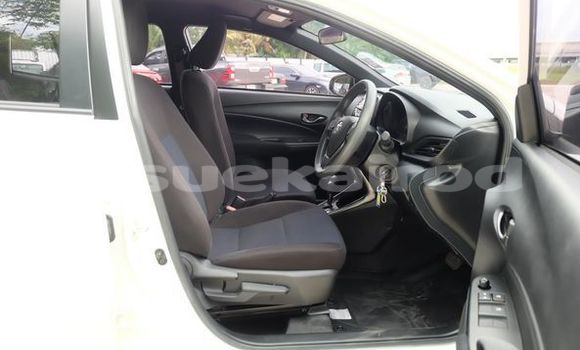 ซื้อ รถมือสอง Toyota Yaris ขาว รถยนต์ ใน %{เมือง} ใน กรุงเทพมหานคร ซื้อ รถมือสอง Toyota Yaris ขาว รถยนต์ ใน %{เมือง} ใน กรุงเทพมหานคร