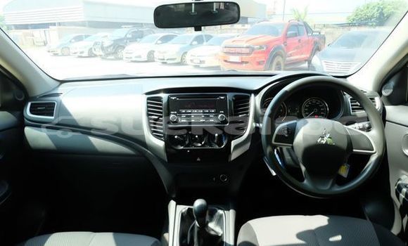 ซื้อ รถมือสอง Mitsubishi Triton สีดำ รถยนต์ ใน %{เมือง} ใน กรุงเทพมหานคร ซื้อ รถมือสอง Mitsubishi Triton สีดำ รถยนต์ ใน %{เมือง} ใน กรุงเทพมหานคร