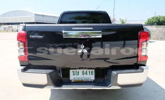 ซื้อ รถมือสอง Mitsubishi Triton สีดำ รถยนต์ ใน %{เมือง} ใน กรุงเทพมหานคร ซื้อ รถมือสอง Mitsubishi Triton สีดำ รถยนต์ ใน %{เมือง} ใน กรุงเทพมหานคร