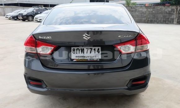 ซื้อ รถมือสอง Suzuki Ciaz สีดำ รถยนต์ ใน %{เมือง} ใน กรุงเทพมหานคร ซื้อ รถมือสอง Suzuki Ciaz สีดำ รถยนต์ ใน %{เมือง} ใน กรุงเทพมหานคร