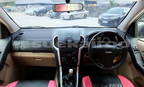 ซื้อ รถมือสอง Isuzu D-Max ขาว รถยนต์ ใน %{เมือง} ใน กรุงเทพมหานคร ซื้อ รถมือสอง Isuzu D-Max ขาว รถยนต์ ใน %{เมือง} ใน กรุงเทพมหานคร