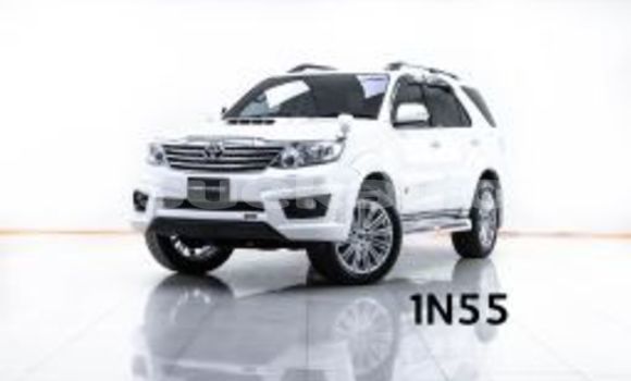 Buy Used Toyota Fortuner White Car in Bangkok in Bangkok Buy Used Toyota Fortuner White Car in Bangkok in Bangkok