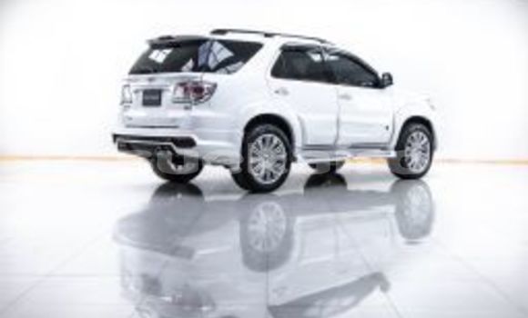 Buy Used Toyota Fortuner White Car in Bangkok in Bangkok Buy Used Toyota Fortuner White Car in Bangkok in Bangkok