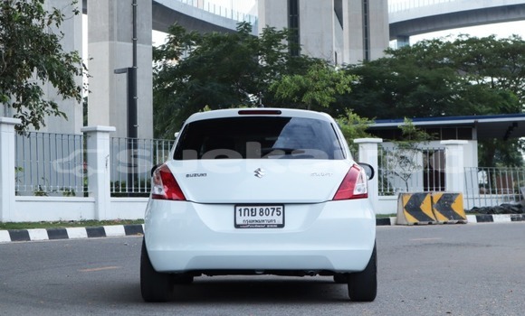 ซื้อ รถมือสอง Mitsubishi Lancer ขาว รถยนต์ ใน %{เมือง} ใน กรุงเทพมหานคร ซื้อ รถมือสอง Mitsubishi Lancer ขาว รถยนต์ ใน %{เมือง} ใน กรุงเทพมหานคร