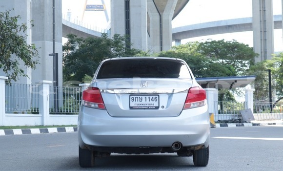 ซื้อ รถมือสอง Honda Brio เงิน รถยนต์ ใน %{เมือง} ใน กรุงเทพมหานคร ซื้อ รถมือสอง Honda Brio เงิน รถยนต์ ใน %{เมือง} ใน กรุงเทพมหานคร