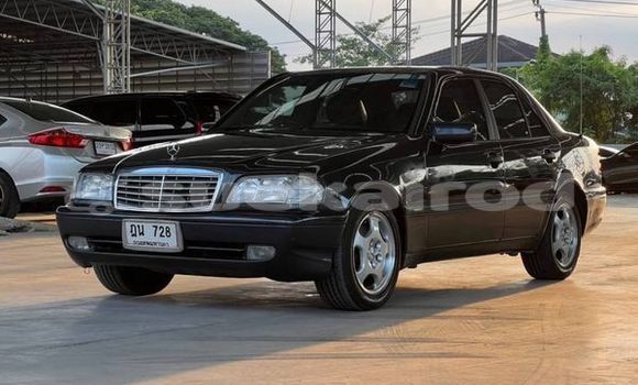 Buy Used Mercedes-Benz C-Classe Black Car in Bangkok in Bangkok