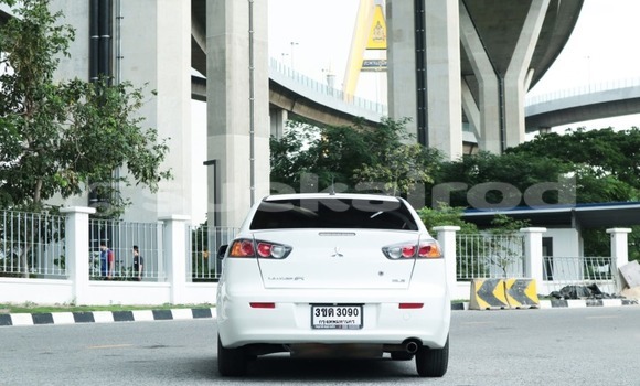 ซื้อ รถมือสอง Mitsubishi Lancer ขาว รถยนต์ ใน %{เมือง} ใน กรุงเทพมหานคร ซื้อ รถมือสอง Mitsubishi Lancer ขาว รถยนต์ ใน %{เมือง} ใน กรุงเทพมหานคร