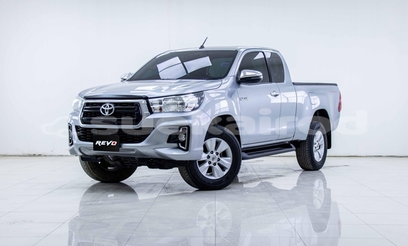 Buy Used Toyota Hiluxe Revo Other Car in Samut Sakhon in Samut Sakhon