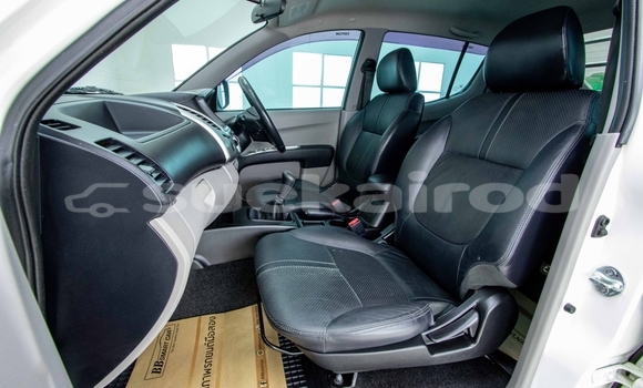 ซื้อ รถมือสอง Mitsubishi Triton ขาว รถยนต์ ใน %{เมือง} ใน สมุทรสาคร ซื้อ รถมือสอง Mitsubishi Triton ขาว รถยนต์ ใน %{เมือง} ใน สมุทรสาคร