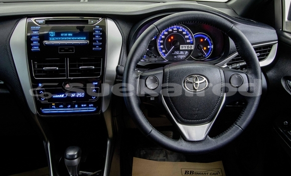 Buy Used Toyota Yaris Red Car in Samut Sakhon in Samut Sakhon Buy Used Toyota Yaris Red Car in Samut Sakhon in Samut Sakhon