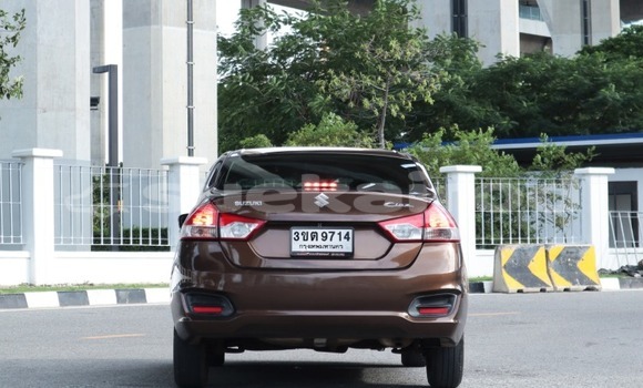ซื้อ รถมือสอง Suzuki Ciaz สีน้ำตาล รถยนต์ ใน %{เมือง} ใน กรุงเทพมหานคร ซื้อ รถมือสอง Suzuki Ciaz สีน้ำตาล รถยนต์ ใน %{เมือง} ใน กรุงเทพมหานคร