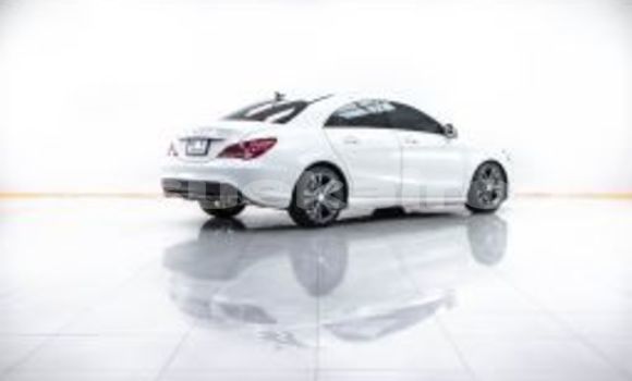 Buy Used Mercedes-Benz C-Classe White Car in Bangkok in Bangkok Buy Used Mercedes-Benz C-Classe White Car in Bangkok in Bangkok