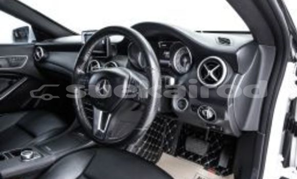 Buy Used Mercedes-Benz C-Classe White Car in Bangkok in Bangkok Buy Used Mercedes-Benz C-Classe White Car in Bangkok in Bangkok