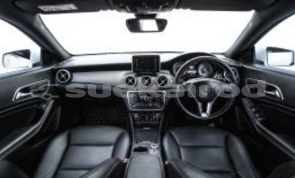 Buy Used Mercedes-Benz C-Classe White Car in Bangkok in Bangkok Buy Used Mercedes-Benz C-Classe White Car in Bangkok in Bangkok