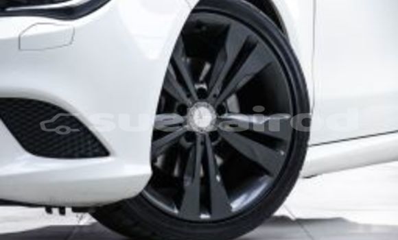 Buy Used Mercedes-Benz C-Classe White Car in Bangkok in Bangkok Buy Used Mercedes-Benz C-Classe White Car in Bangkok in Bangkok