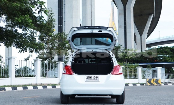ซื้อ รถมือสอง Suzuki Swift ขาว รถยนต์ ใน %{เมือง} ใน กรุงเทพมหานคร ซื้อ รถมือสอง Suzuki Swift ขาว รถยนต์ ใน %{เมือง} ใน กรุงเทพมหานคร