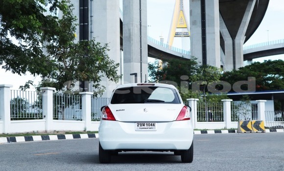 ซื้อ รถมือสอง Suzuki Swift ขาว รถยนต์ ใน %{เมือง} ใน กรุงเทพมหานคร ซื้อ รถมือสอง Suzuki Swift ขาว รถยนต์ ใน %{เมือง} ใน กรุงเทพมหานคร