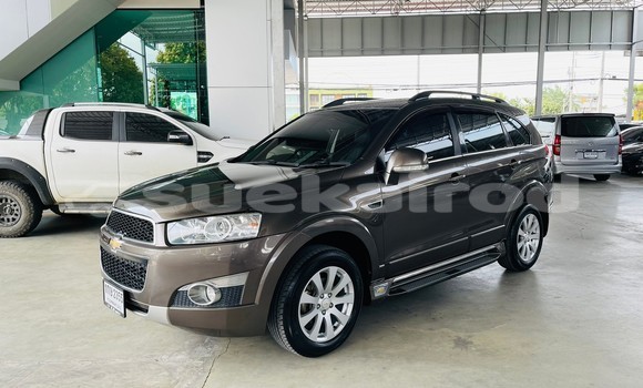 ซื้อ รถมือสอง Chevrolet Captiva สีน้ำตาล รถยนต์ ใน %{เมือง} ใน กรุงเทพมหานคร