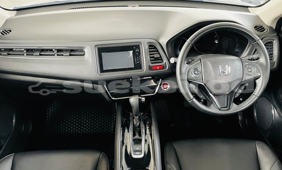 Buy Used Honda HR–V White Car in Bangkok in Bangkok Buy Used Honda HR–V White Car in Bangkok in Bangkok