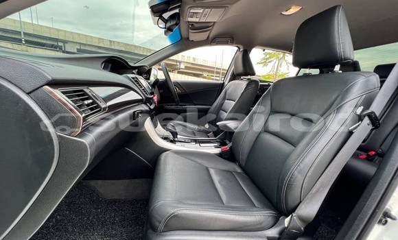 ซื้อ รถมือสอง Honda Accord ขาว รถยนต์ ใน %{เมือง} ใน กรุงเทพมหานคร ซื้อ รถมือสอง Honda Accord ขาว รถยนต์ ใน %{เมือง} ใน กรุงเทพมหานคร