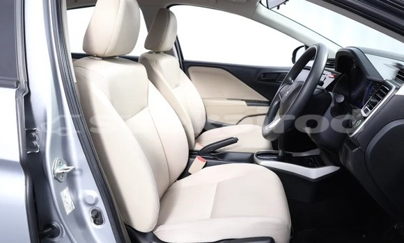 ซื้อ รถมือสอง Honda City เงิน รถยนต์ ใน %{เมือง} ใน กรุงเทพมหานคร ซื้อ รถมือสอง Honda City เงิน รถยนต์ ใน %{เมือง} ใน กรุงเทพมหานคร