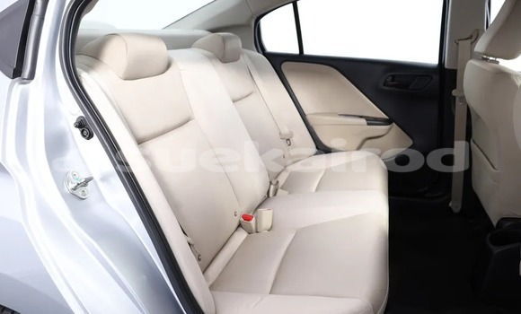 ซื้อ รถมือสอง Honda City เงิน รถยนต์ ใน %{เมือง} ใน กรุงเทพมหานคร ซื้อ รถมือสอง Honda City เงิน รถยนต์ ใน %{เมือง} ใน กรุงเทพมหานคร