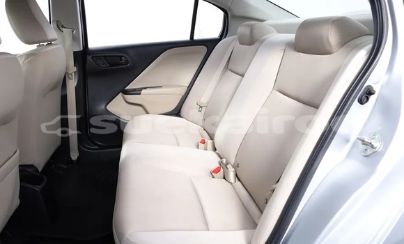 ซื้อ รถมือสอง Honda City เงิน รถยนต์ ใน %{เมือง} ใน กรุงเทพมหานคร ซื้อ รถมือสอง Honda City เงิน รถยนต์ ใน %{เมือง} ใน กรุงเทพมหานคร