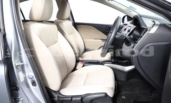 ซื้อ รถมือสอง Honda City เงิน รถยนต์ ใน %{เมือง} ใน กรุงเทพมหานคร ซื้อ รถมือสอง Honda City เงิน รถยนต์ ใน %{เมือง} ใน กรุงเทพมหานคร