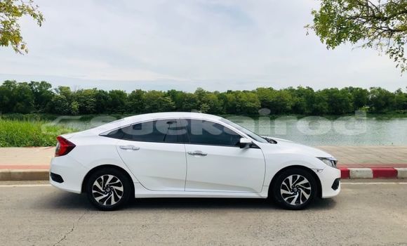 ซื้อ รถมือสอง Honda Civic ขาว รถยนต์ ใน %{เมือง} ใน กรุงเทพมหานคร ซื้อ รถมือสอง Honda Civic ขาว รถยนต์ ใน %{เมือง} ใน กรุงเทพมหานคร