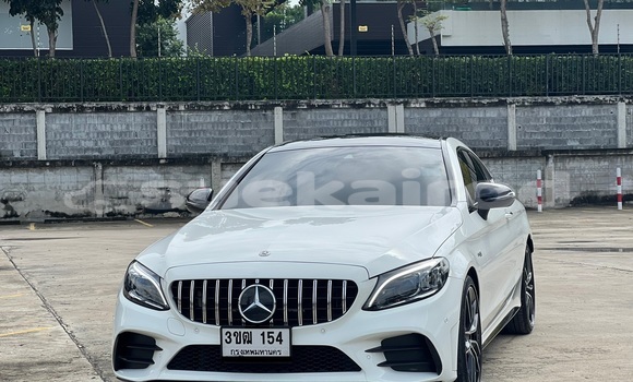 ซื้อ รถมือสอง Mercedes‒Benz C–Class ขาว รถยนต์ ใน %{เมือง} ใน กรุงเทพมหานคร