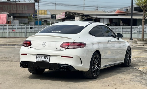 Buy Used Mercedes‒Benz C–Class White Car in Bangkok in Bangkok Buy Used Mercedes‒Benz C–Class White Car in Bangkok in Bangkok
