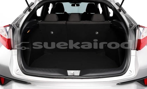 ซื้อ รถมือสอง Toyota C-HR เงิน รถยนต์ ใน %{เมือง} ใน กรุงเทพมหานคร ซื้อ รถมือสอง Toyota C-HR เงิน รถยนต์ ใน %{เมือง} ใน กรุงเทพมหานคร