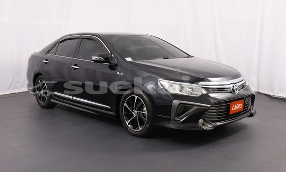 ซื้อ รถมือสอง Toyota Camry สีดำ รถยนต์ ใน %{เมือง} ใน กรุงเทพมหานคร