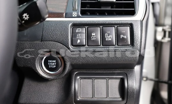 Buy Used Toyota Camry Silver Car in Bangkok in Bangkok Buy Used Toyota Camry Silver Car in Bangkok in Bangkok