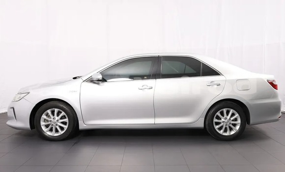 Buy Used Toyota Camry Silver Car in Bangkok in Bangkok Buy Used Toyota Camry Silver Car in Bangkok in Bangkok