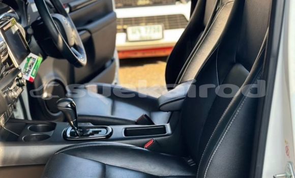 ซื้อ รถมือสอง Toyota Hiluxe Revo ขาว รถยนต์ ใน %{เมือง} ใน กรุงเทพมหานคร ซื้อ รถมือสอง Toyota Hiluxe Revo ขาว รถยนต์ ใน %{เมือง} ใน กรุงเทพมหานคร