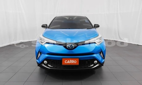 Buy Used Toyota C-HR Blue Car in Bangkok in Bangkok Buy Used Toyota C-HR Blue Car in Bangkok in Bangkok