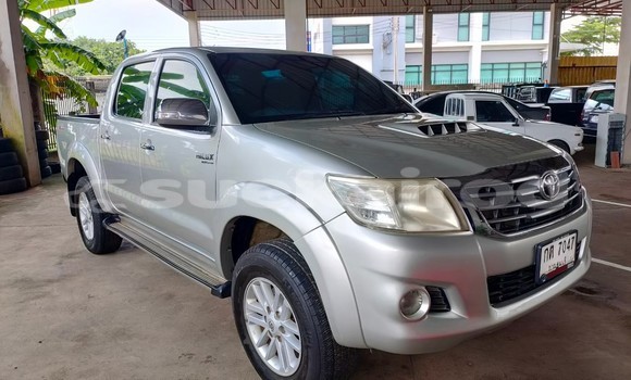 Buy Used Toyota Hiluxe VIGO Brown Car in Bangkok in Bangkok Buy Used Toyota Hiluxe VIGO Brown Car in Bangkok in Bangkok