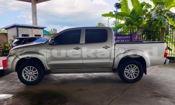 Buy Used Toyota Hiluxe VIGO Brown Car in Bangkok in Bangkok Buy Used Toyota Hiluxe VIGO Brown Car in Bangkok in Bangkok