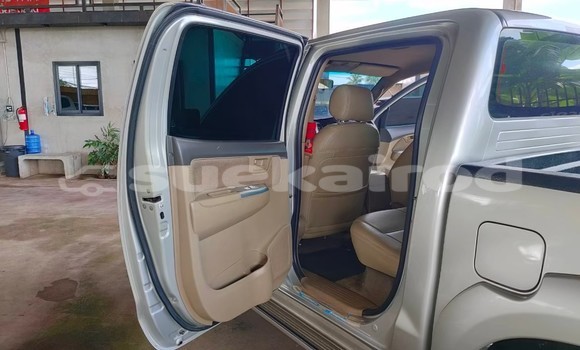 Buy Used Toyota Hiluxe VIGO Brown Car in Bangkok in Bangkok Buy Used Toyota Hiluxe VIGO Brown Car in Bangkok in Bangkok