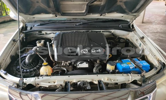 Buy Used Toyota Hiluxe VIGO Brown Car in Bangkok in Bangkok Buy Used Toyota Hiluxe VIGO Brown Car in Bangkok in Bangkok