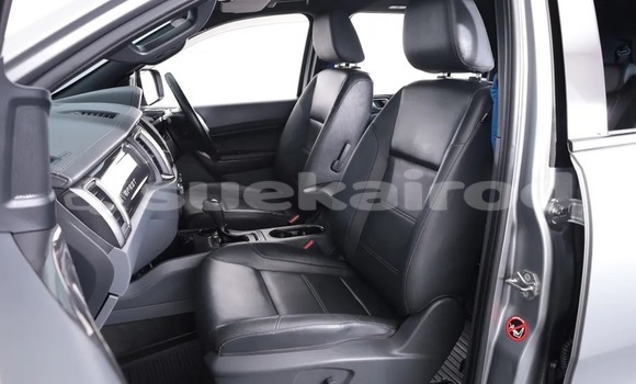 Buy Used Ford Everest Silver Car in Bangkok in Bangkok Buy Used Ford Everest Silver Car in Bangkok in Bangkok