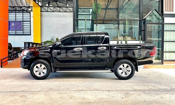 ซื้อ รถมือสอง Toyota Hiluxe Revo สีดำ รถยนต์ ใน %{เมือง} ใน กรุงเทพมหานคร ซื้อ รถมือสอง Toyota Hiluxe Revo สีดำ รถยนต์ ใน %{เมือง} ใน กรุงเทพมหานคร