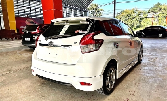ซื้อ รถมือสอง Toyota Yaris ขาว รถยนต์ ใน %{เมือง} ใน อุดรธานี ซื้อ รถมือสอง Toyota Yaris ขาว รถยนต์ ใน %{เมือง} ใน อุดรธานี