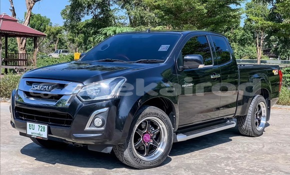 Buy Used Isuzu D-Max Black Car in Bangkok in Bangkok Buy Used Isuzu D-Max Black Car in Bangkok in Bangkok