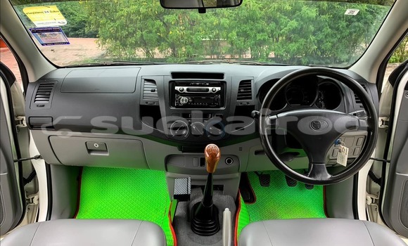 ซื้อ รถมือสอง Toyota Hiluxe VIGO ขาว รถยนต์ ใน %{เมือง} ใน กรุงเทพมหานคร ซื้อ รถมือสอง Toyota Hiluxe VIGO ขาว รถยนต์ ใน %{เมือง} ใน กรุงเทพมหานคร