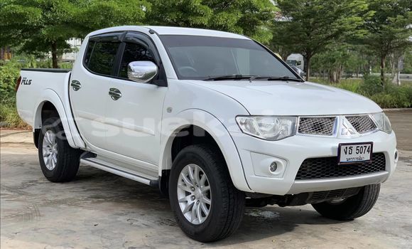 Buy Used Mitsubishi Triton White Car in Bangkok in Bangkok Buy Used Mitsubishi Triton White Car in Bangkok in Bangkok