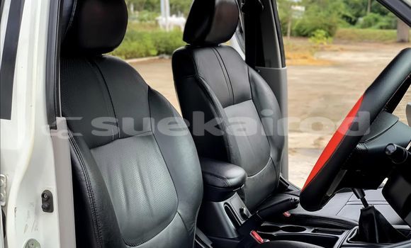 Buy Used Mitsubishi Triton White Car in Bangkok in Bangkok Buy Used Mitsubishi Triton White Car in Bangkok in Bangkok